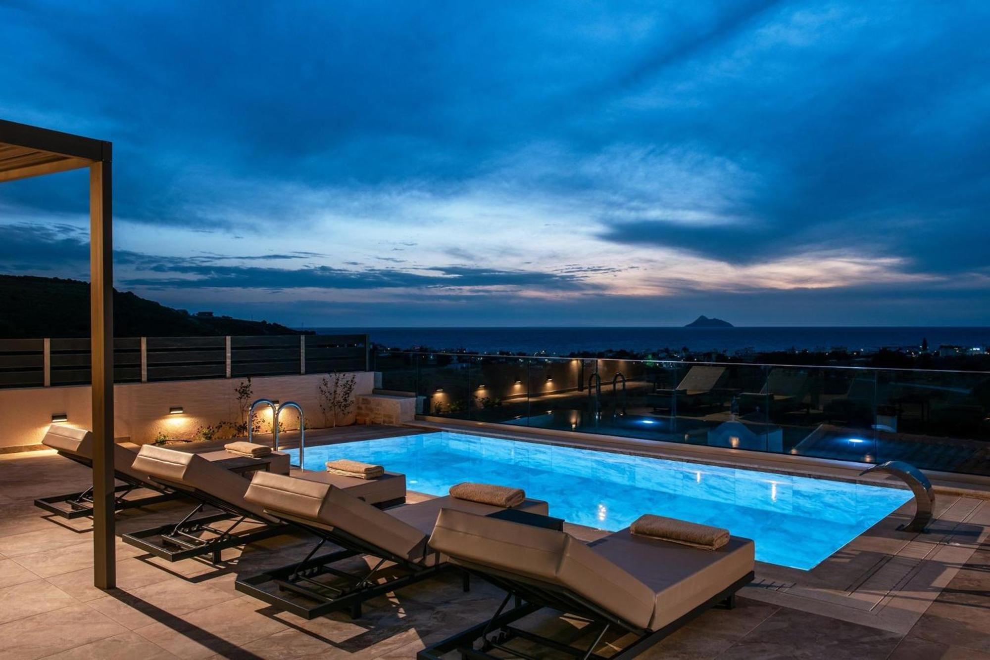 Villas Paradise คาลามากิ ภายนอก รูปภาพ